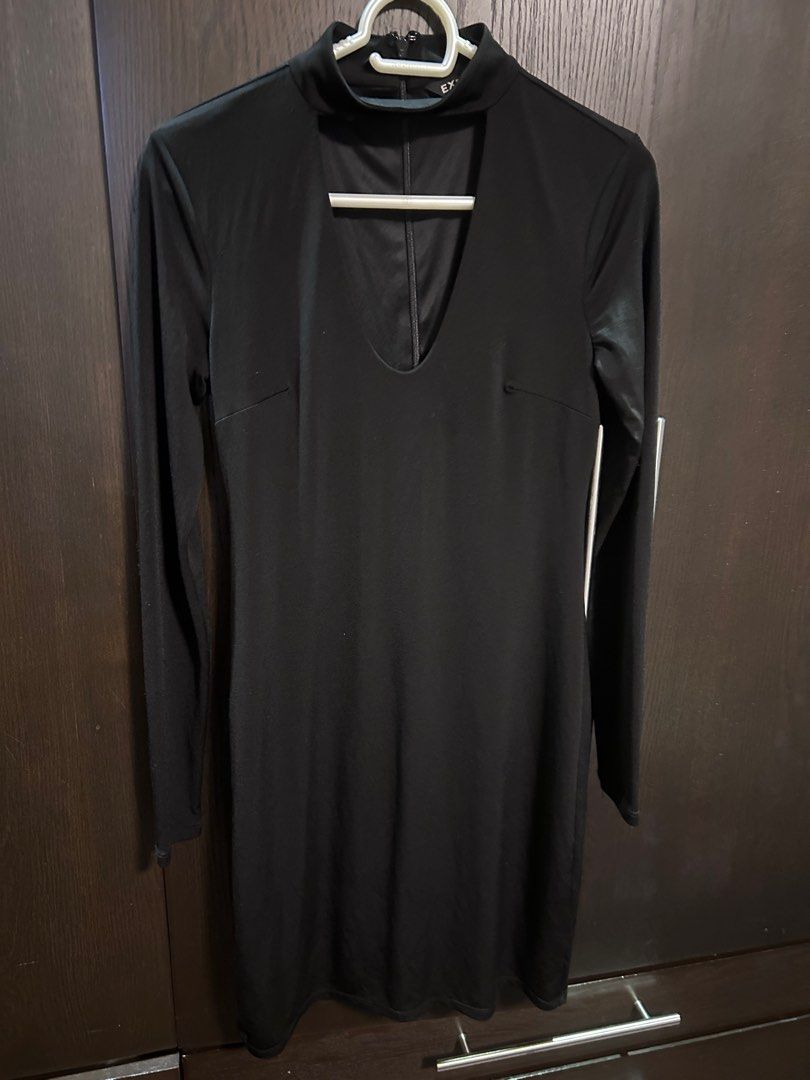 Express Party Dress (Category: Dresses) located in Paranaque City. Submitted by marjbpp (Listing ID 1252048566, Image 1). Description: Express Black Party Dress Bodycon Size S-M .