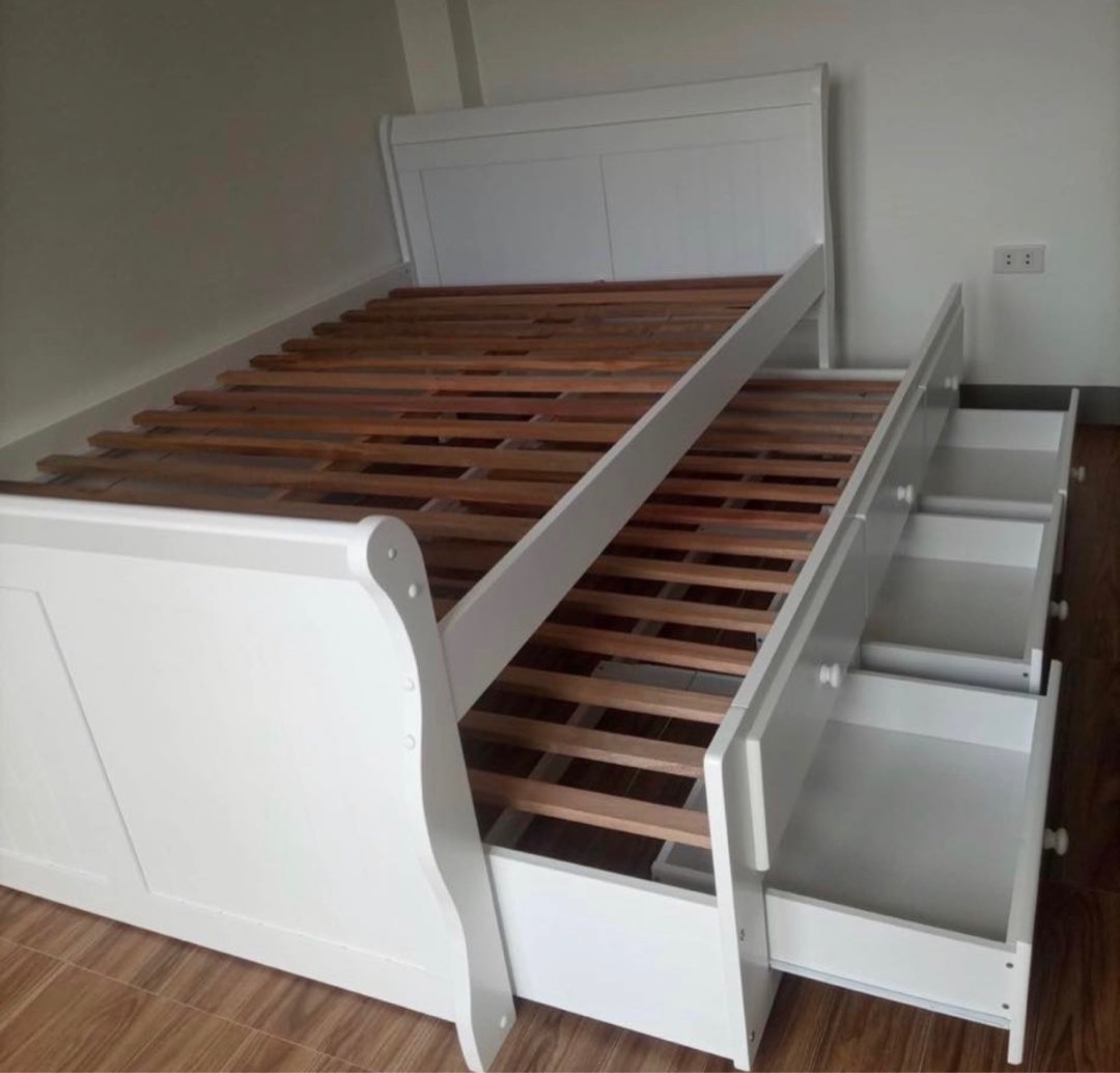 Family Size Bed Frame with Pullout Single Bed Frame and Drawers on