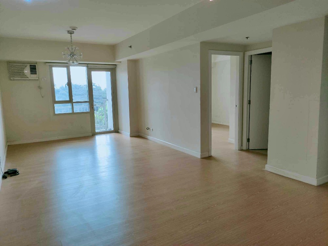 For Sale The Grove by Rockwell 1BEDROOM Unfurnished Condominium in