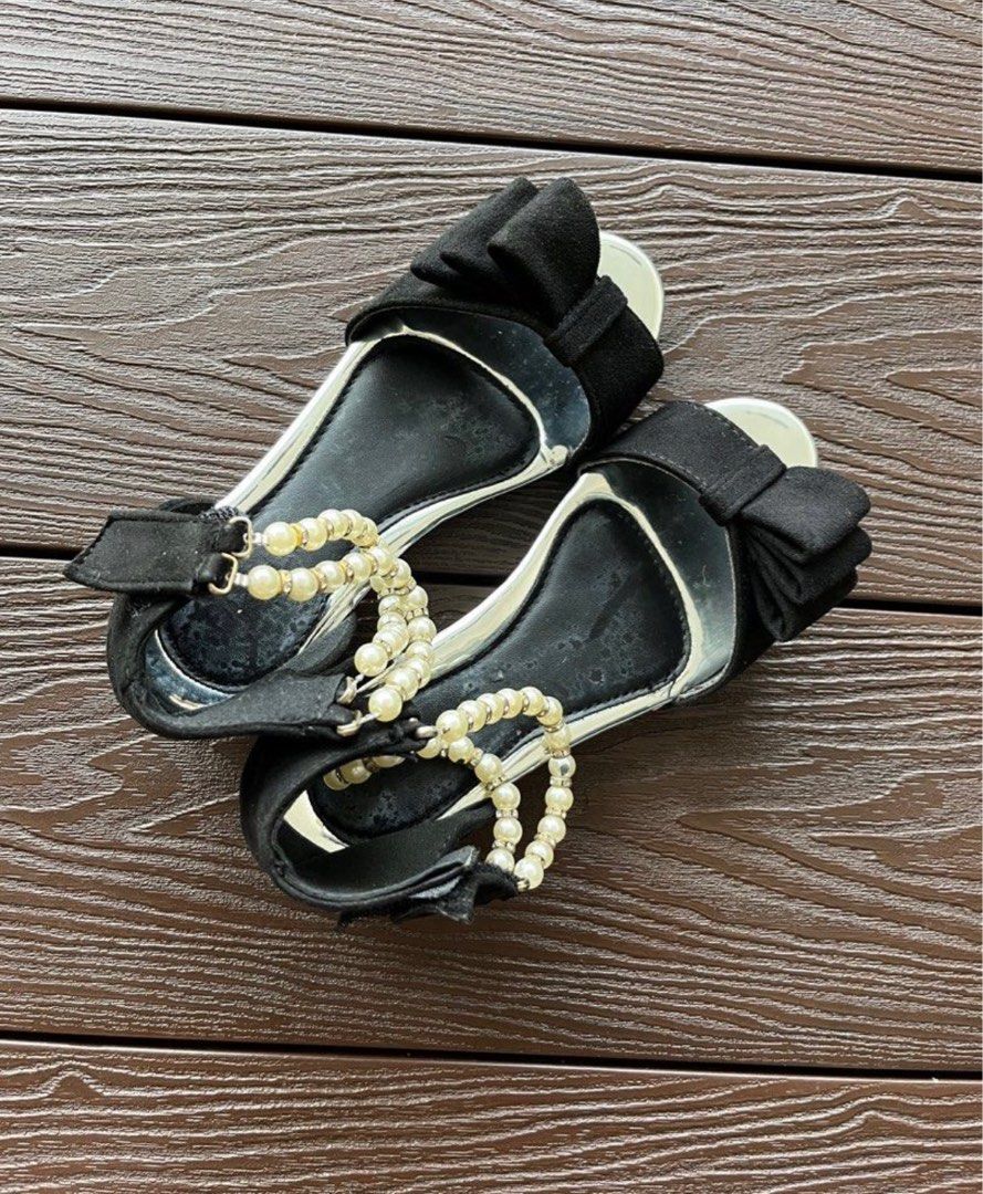 Girls black heeled on sale shoes