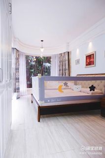 Good quality Bed Guard (1.8m + 2.0m + 2.0m)