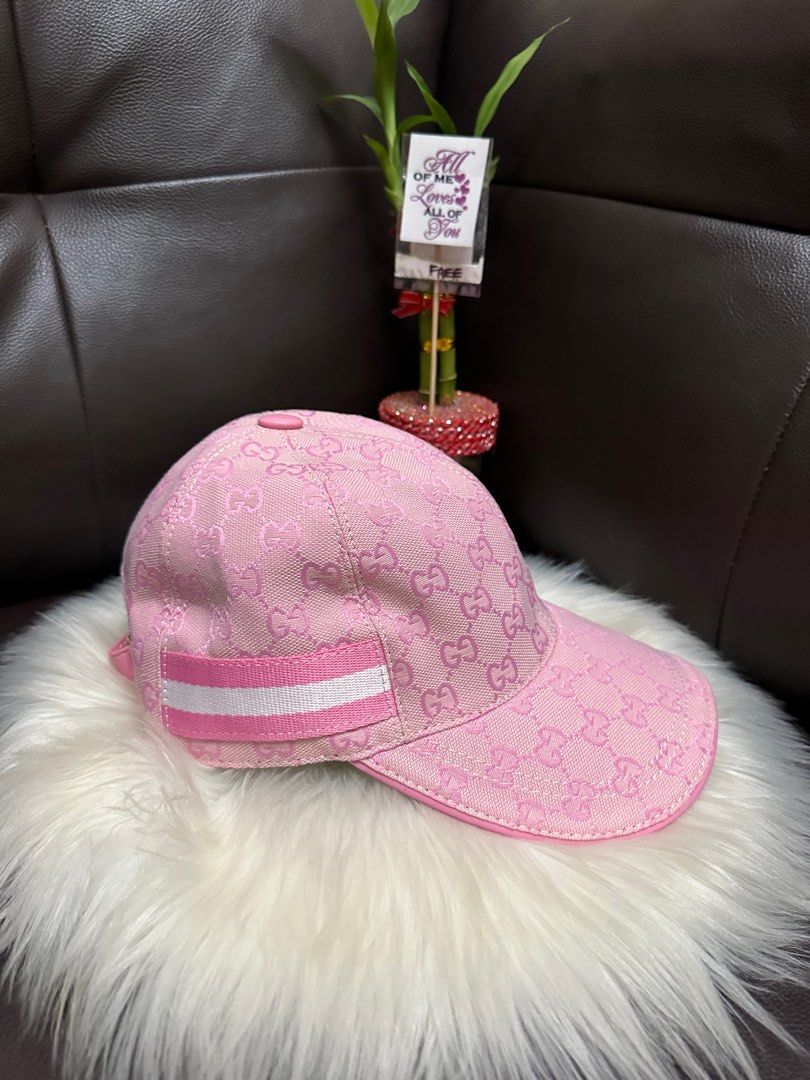 NY GUCCI cup pink, Women's Fashion, Watches & Accessories, Hats & Beanies  on Carousell