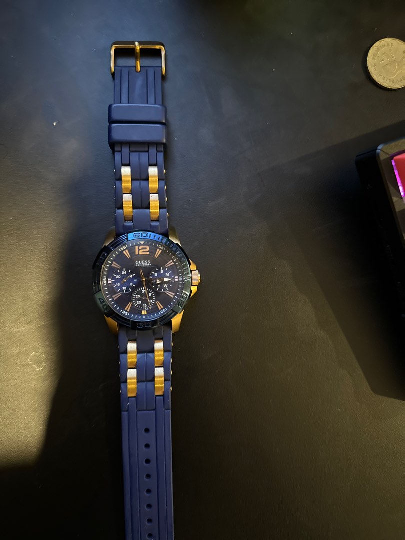 Guess u0366g4 store