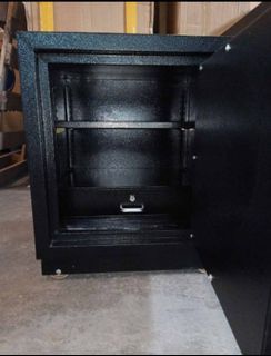 H4-580 Fireproof Safety Vault