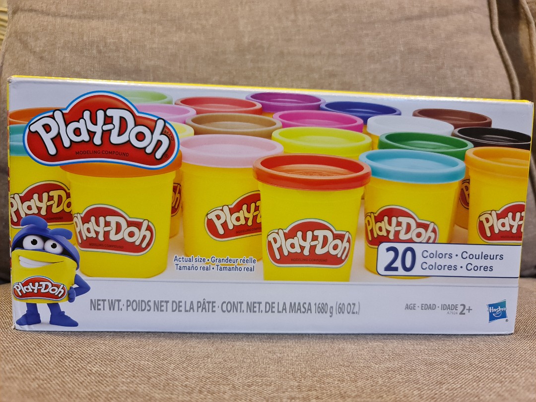 Play-Doh Super Color 20-Pack with 20 Colors, 60oz New In Packaging.