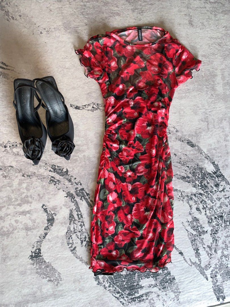 H&m red outlet floral dress