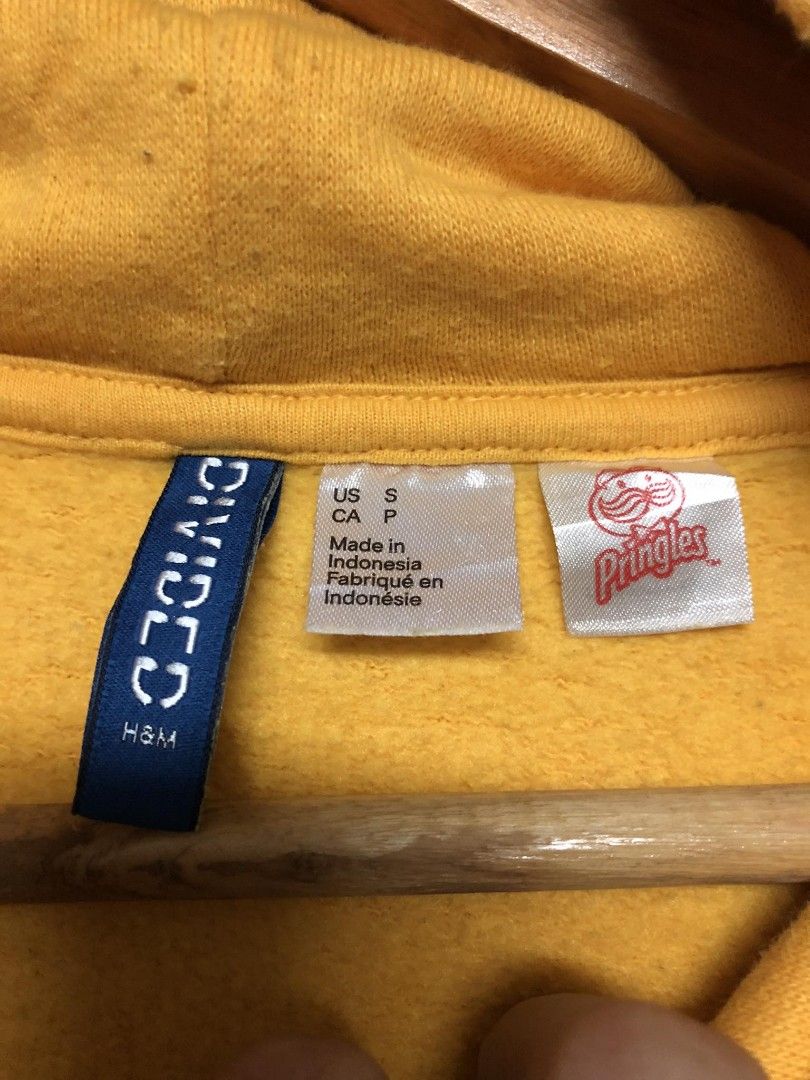 H&M x Pringles Hoodie, Men's Fashion, Coats, Jackets and Outerwear on Carousell