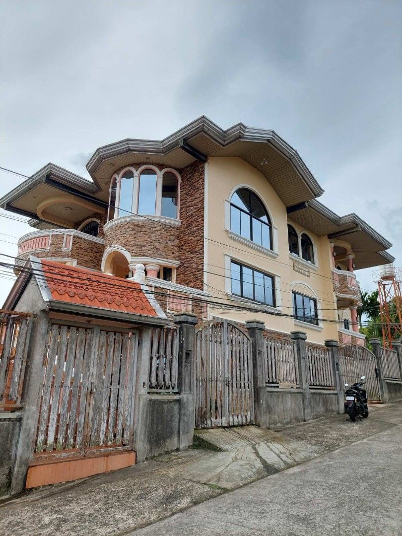 HOUSE AND LOT FOR SALE LUCBAN QUEZON AREA on Carousell