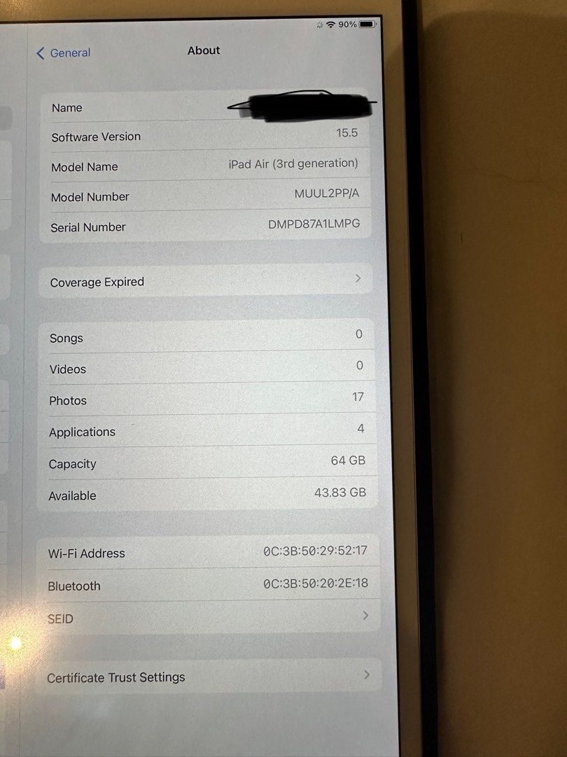 Ipad Air 3rd Gen (WiFi) 64gb (Category: iPad) located in Pasig City. Submitted by soph__ (Listing ID 1252141611, Image 3). Description: Like new - Super taken care of No issues / scratches Comes with case Comes with Apple Pencil No charger.