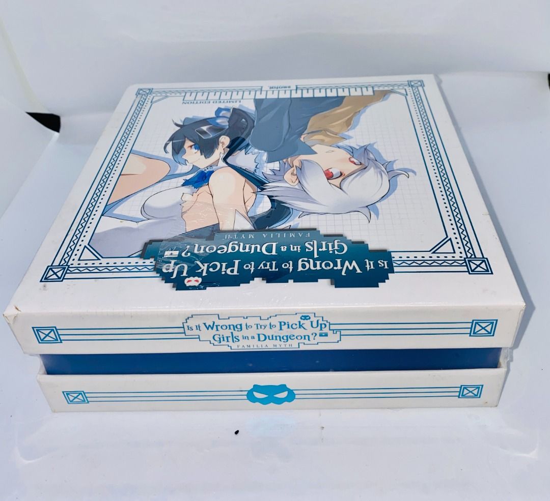 Is It Wrong to Try to Pick Up Girls in a Dungeon? III Premium Box Set