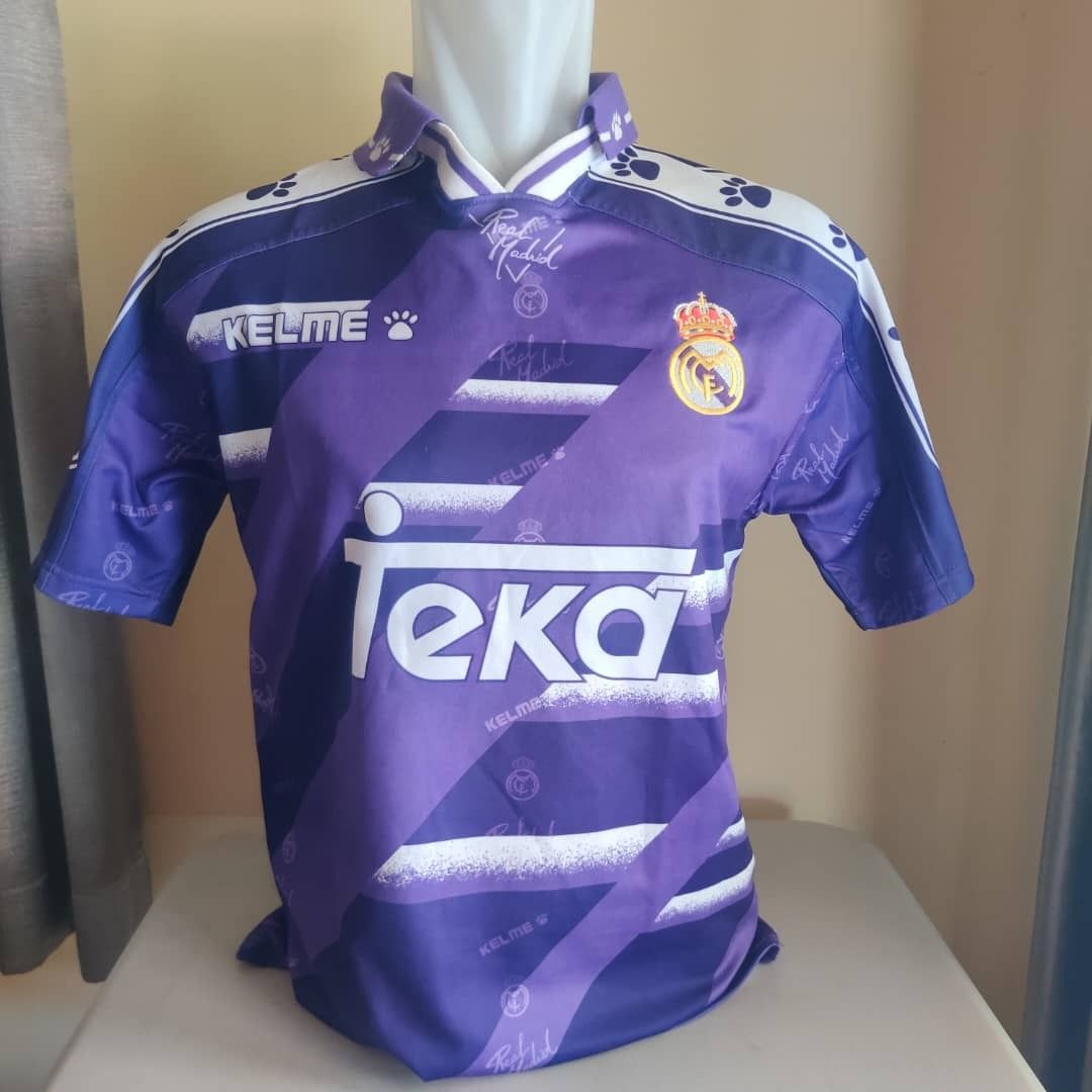 Real Madrid retro soccer jersey 1994-1995