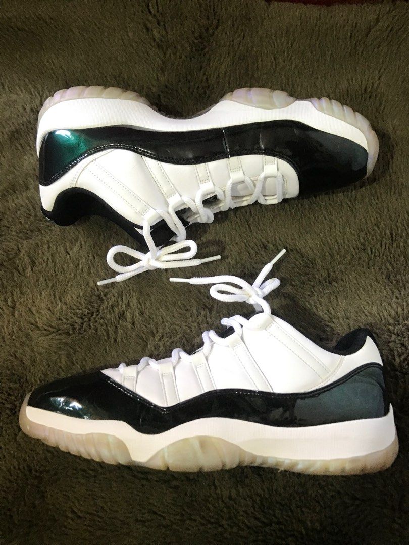 Jordan 11 low iridescent hot sale
