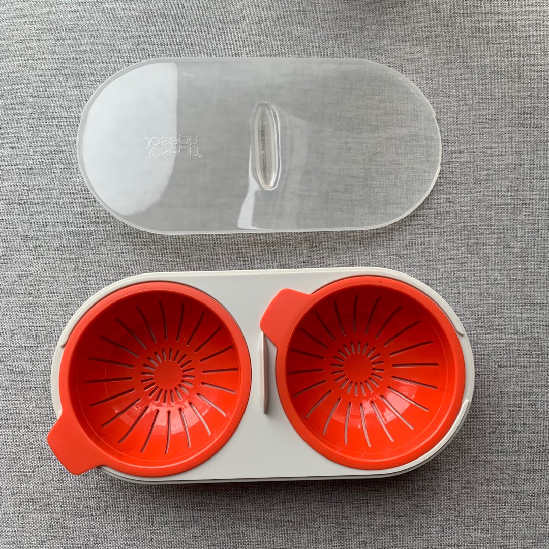 Joseph Joseph microwave double egg poacher, 傢俬＆家居, 廚具和餐具, 炊具及配件 Carousell