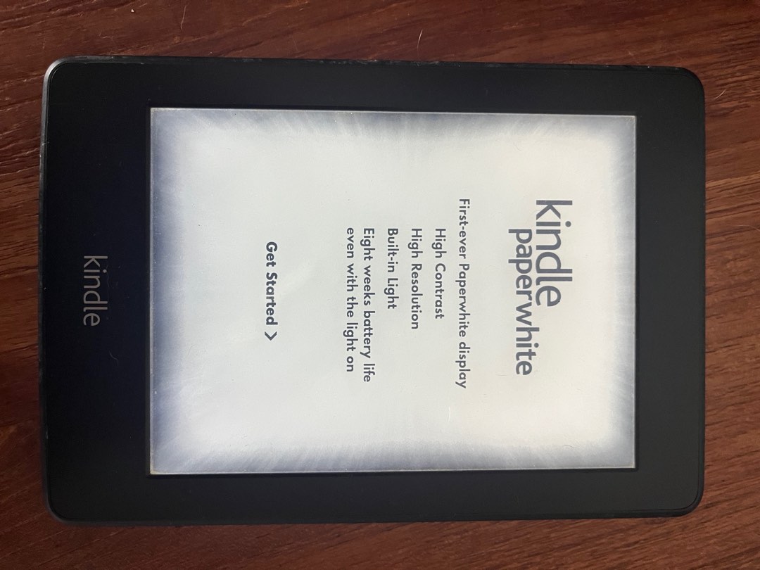 Kindle Paperwhite very OLD model, Mobile Phones & Gadgets, EReaders on