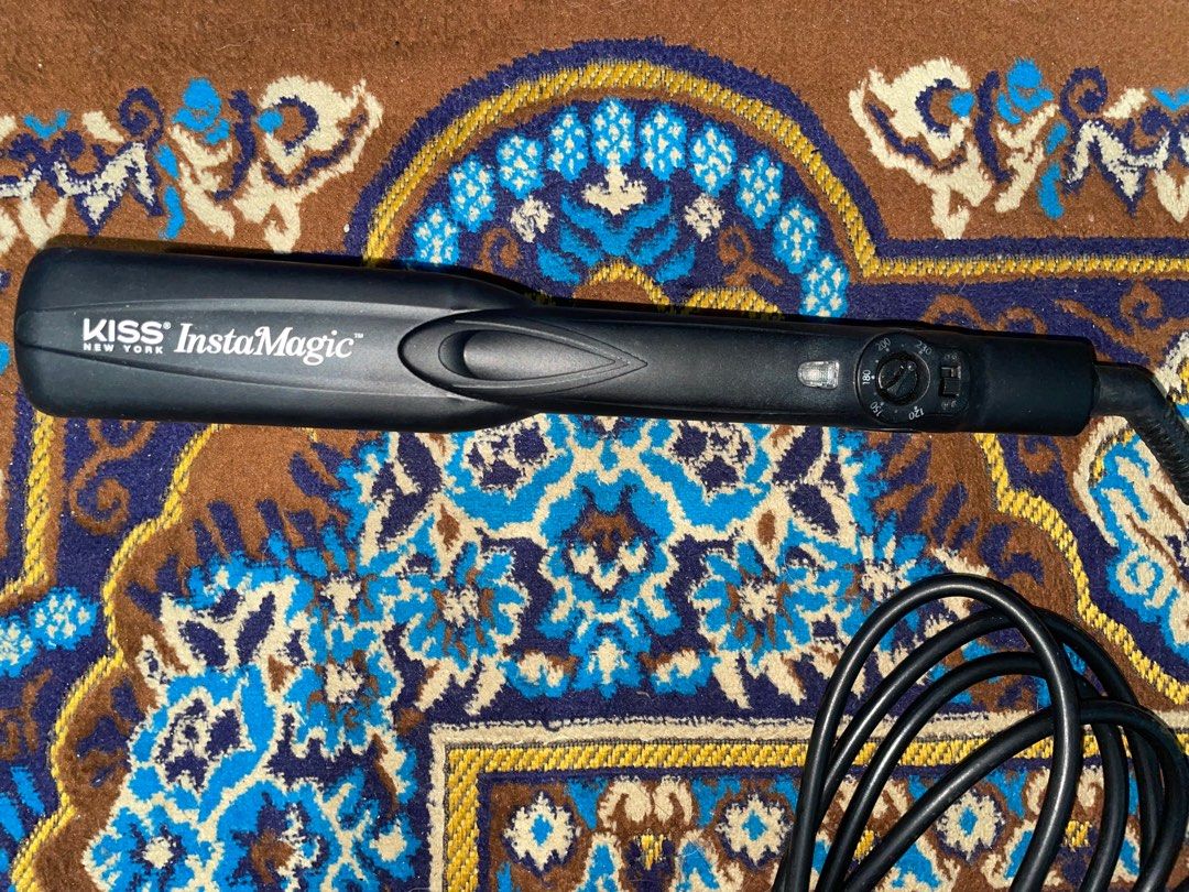 Kiss New York InstaMagic Hair Iron