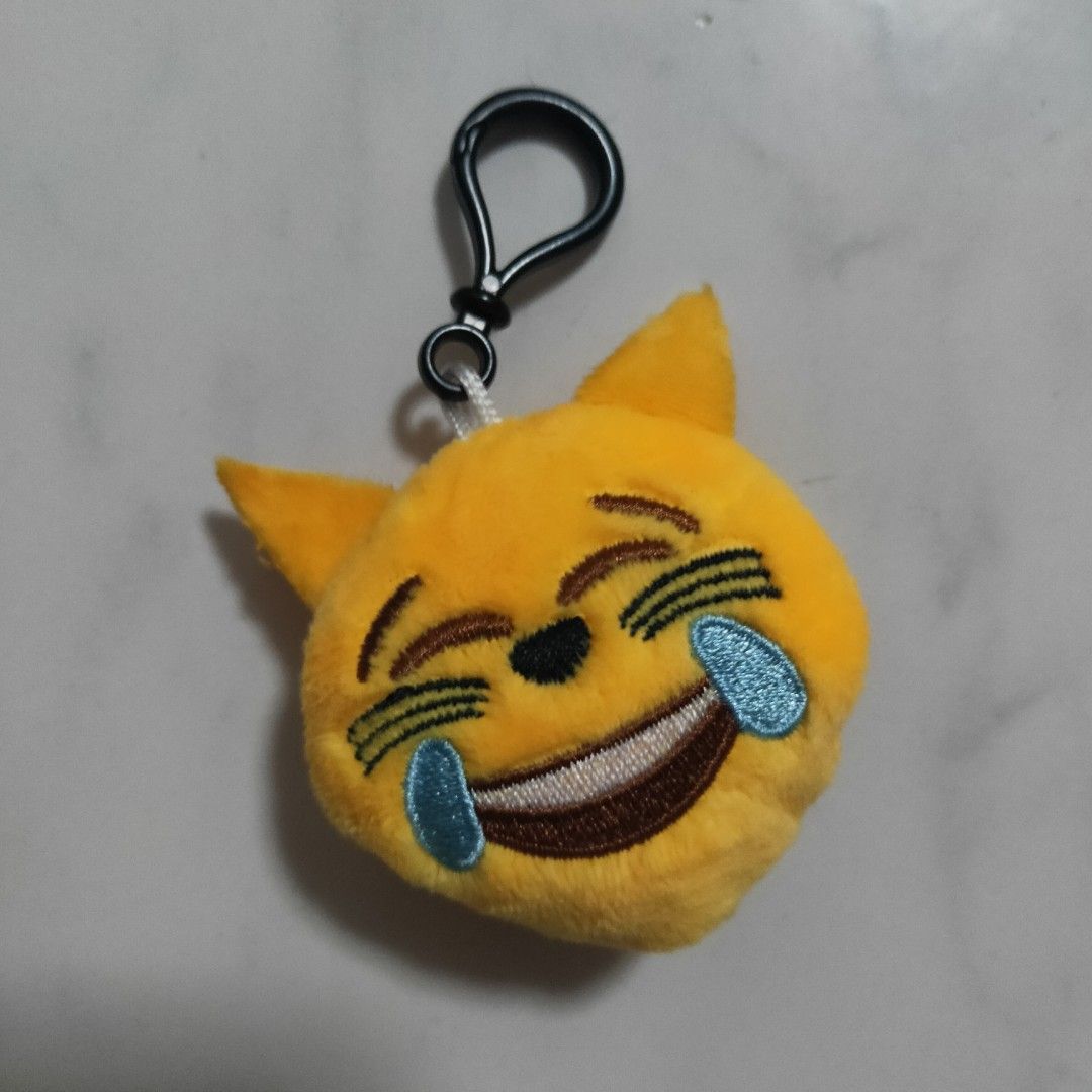 Cat shop face keychain