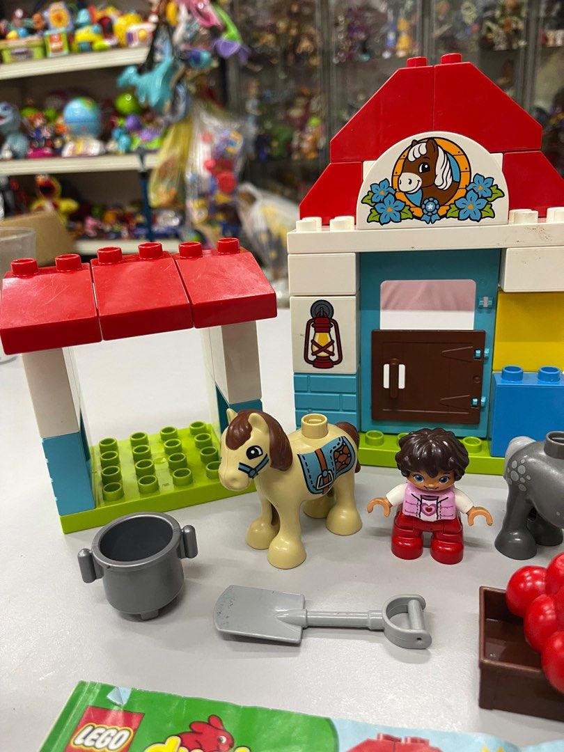 Duplo farm pony stable top