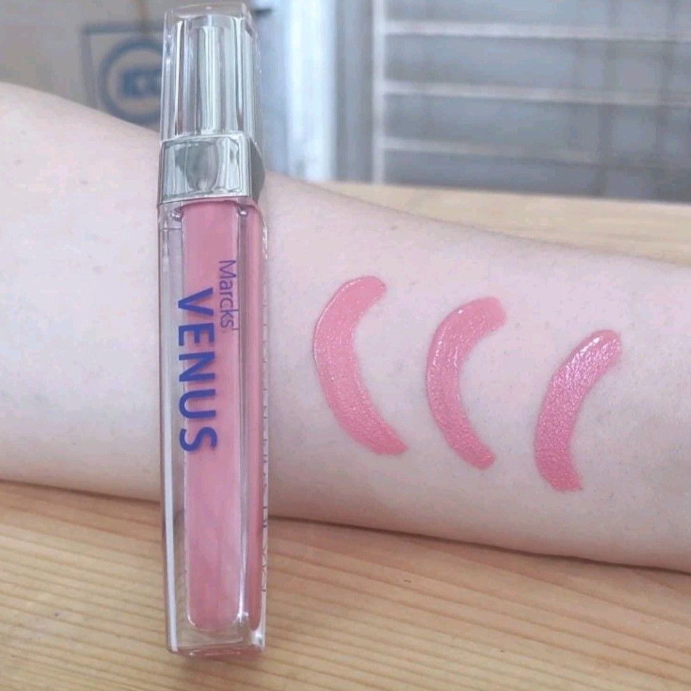 Lip matte nude pink venus, Kesehatan & Kecantikan, Rias Wajah di Carousell