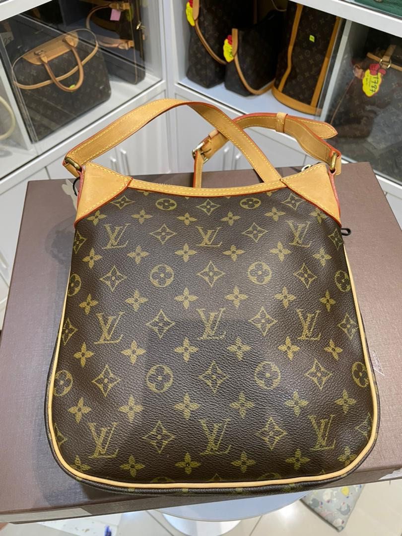 Louis Vuitton Limited Edition Saumur Mono Flore Bag