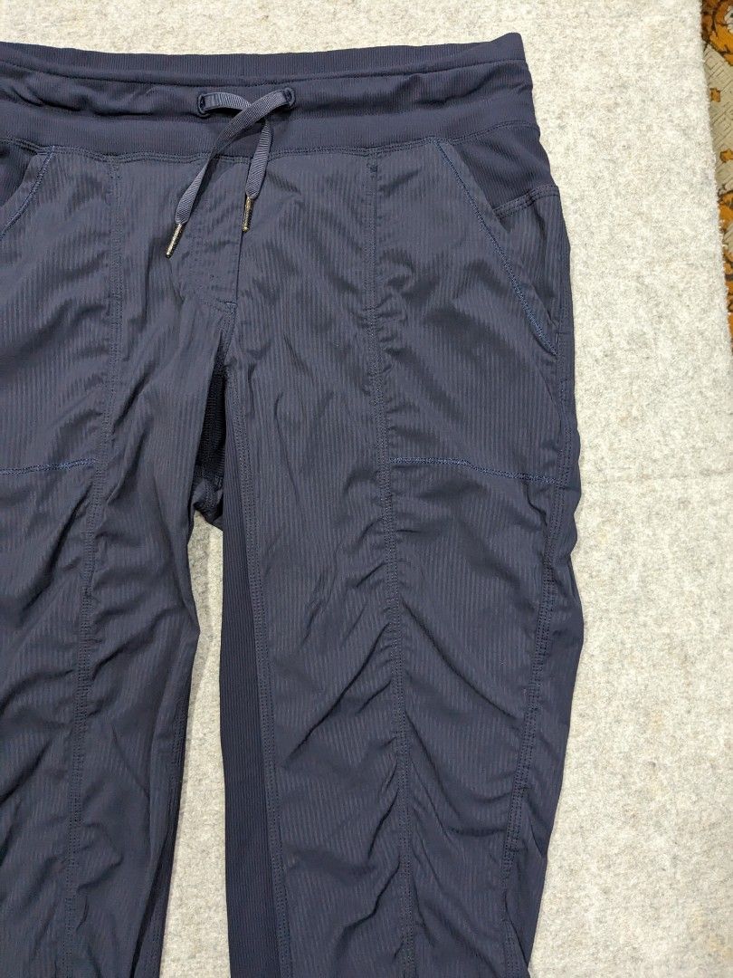 Lululemon Street To Studio Pant II™ Navy Blue Size 10, Women's Fashion,  Activewear on Carousell