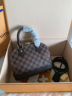 Barley used Louis V bag Alma BB,the paperwork and box in perfect condition