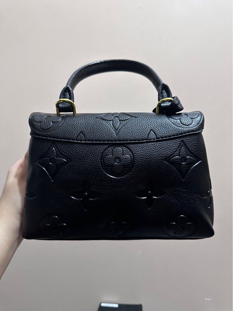 Madeleine BB is now available in black! So cute! What do you guys