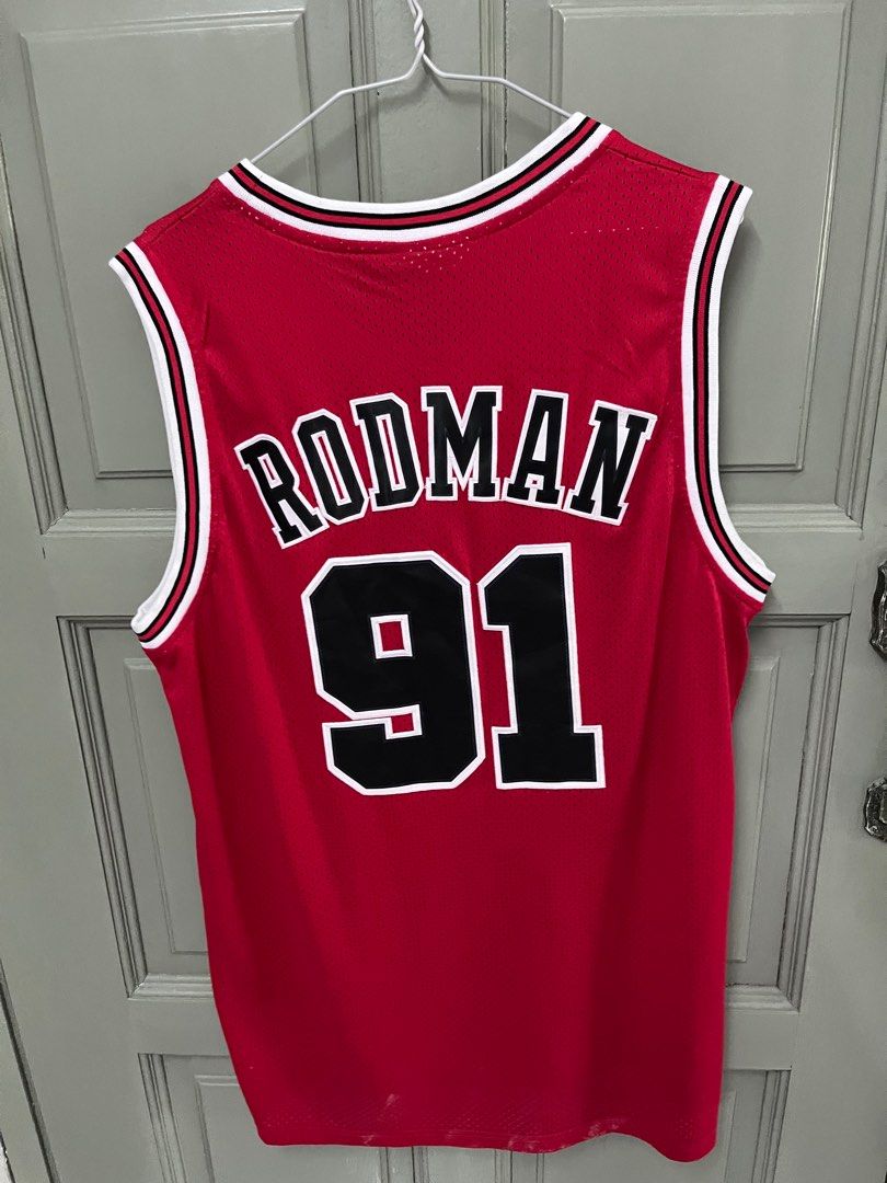 Dennis Rodman Signed Chicago Bulls Jersey. Basketball, Lot #42121