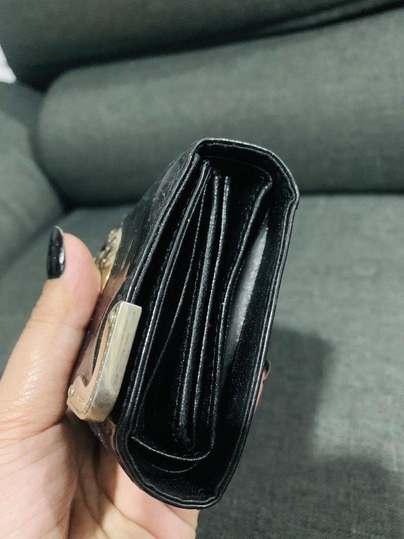 Metro city short wallet, Luxury, Bags & Wallets on Carousell