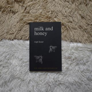 (Category: ) located in . Submitted by preloved__reads (Listing ID 1252124014, Image 1). Description: .