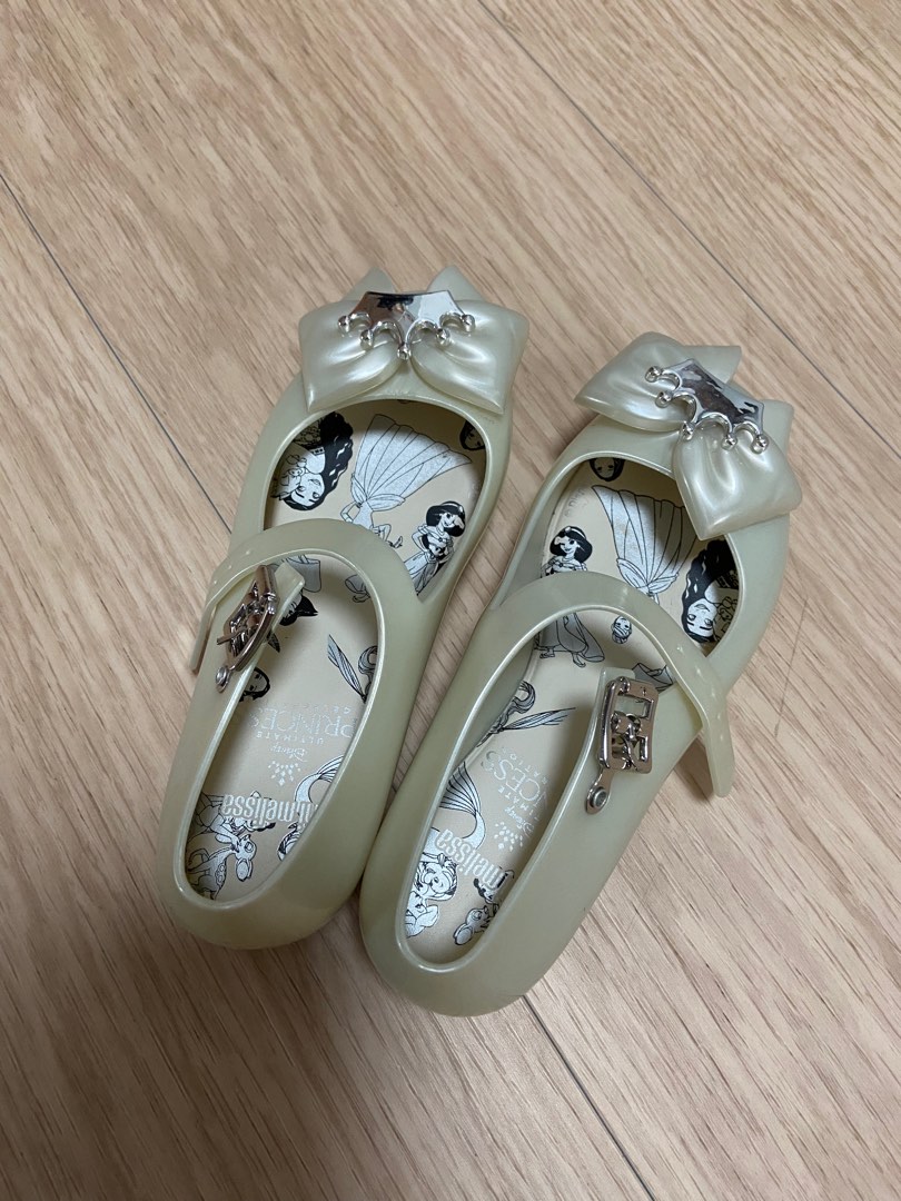 Mini Melissa. Pearl size 11