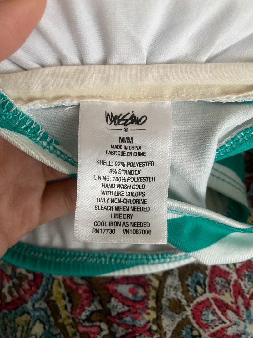 Mossimo Bikini Top (Category: Bikinis & Swimsuits) located in Manila. Submitted by destashingmystuff (Listing ID 1252040252, Image 3). Description: with pads last price posted.