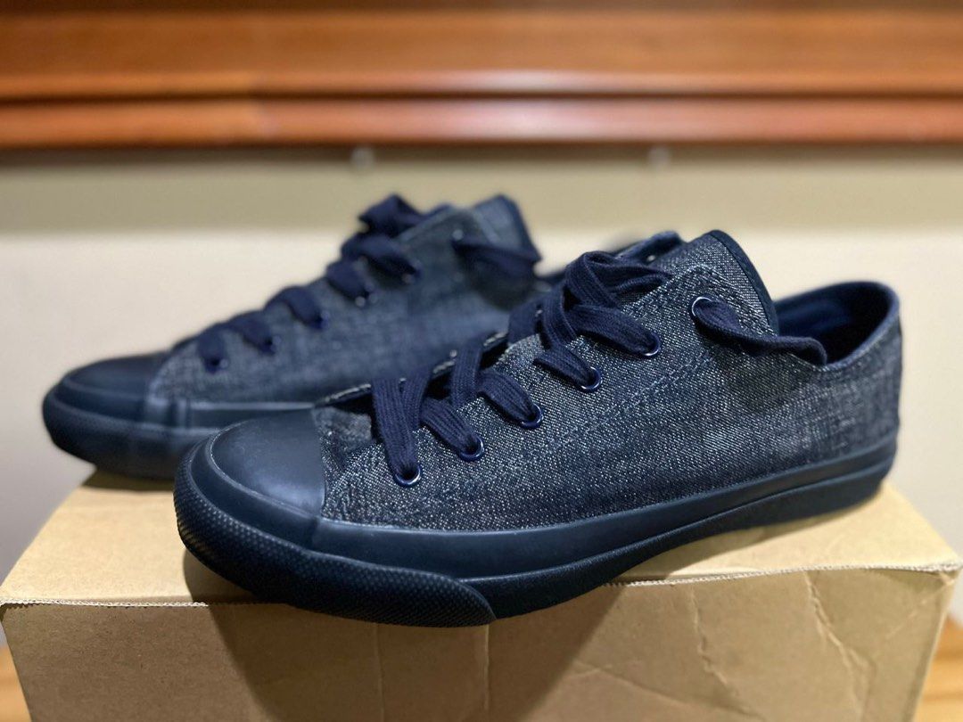 Naked and deals famous sneakers