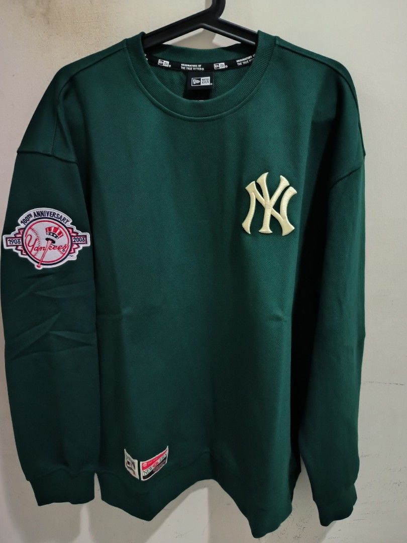 New Era x NY Yankees Sweatshirt Side Patch Men s Fashion Tops