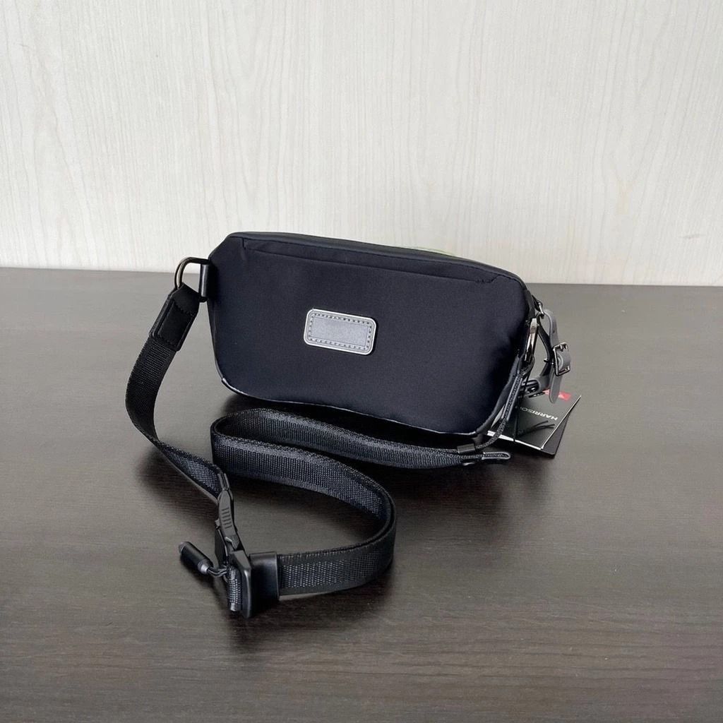 Handbag tumi original best sale