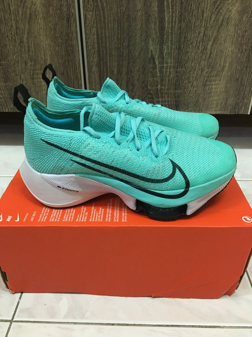 kasut nike tempo