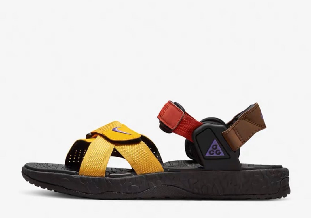 Nike sandals 2025 deschutz