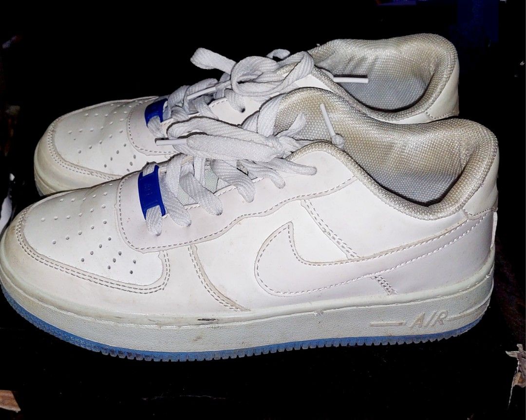 thermal color changing nike shoes