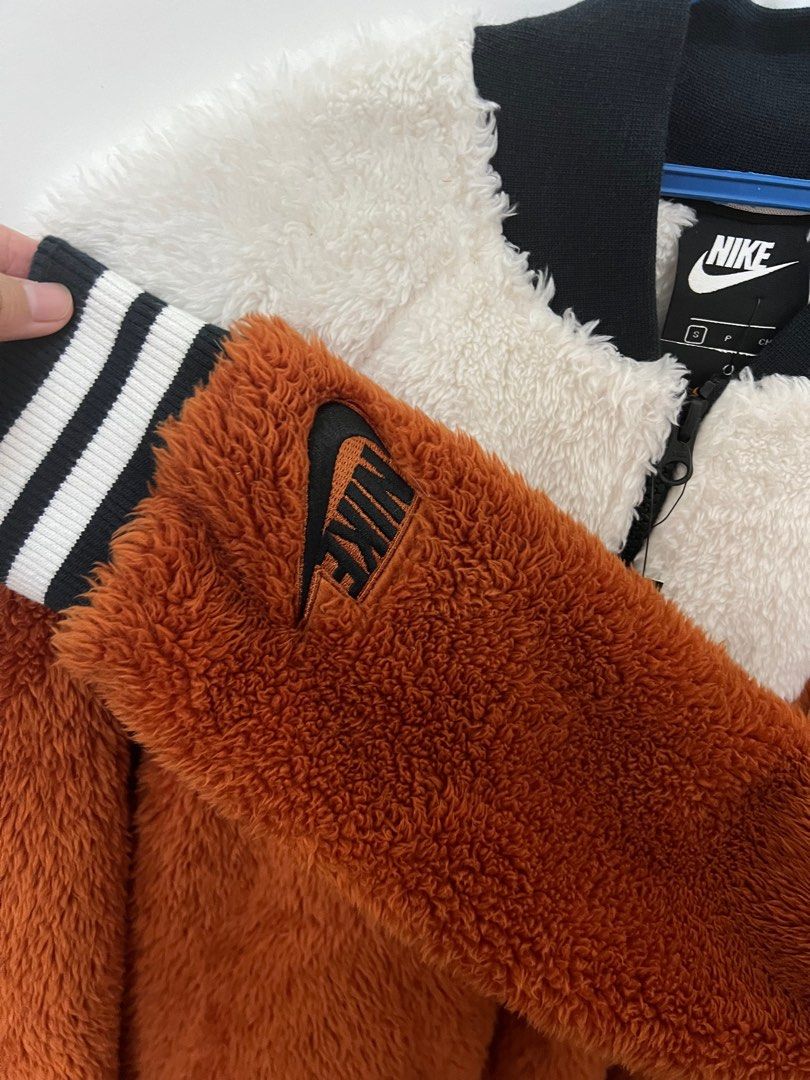 Nike fur sweater hotsell