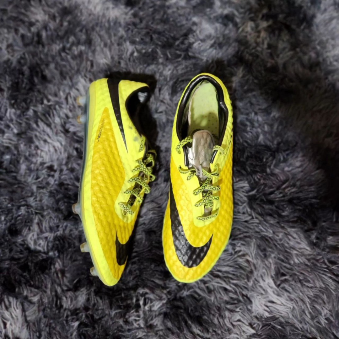 Nike hypervenom phantom on sale 3 yellow and black