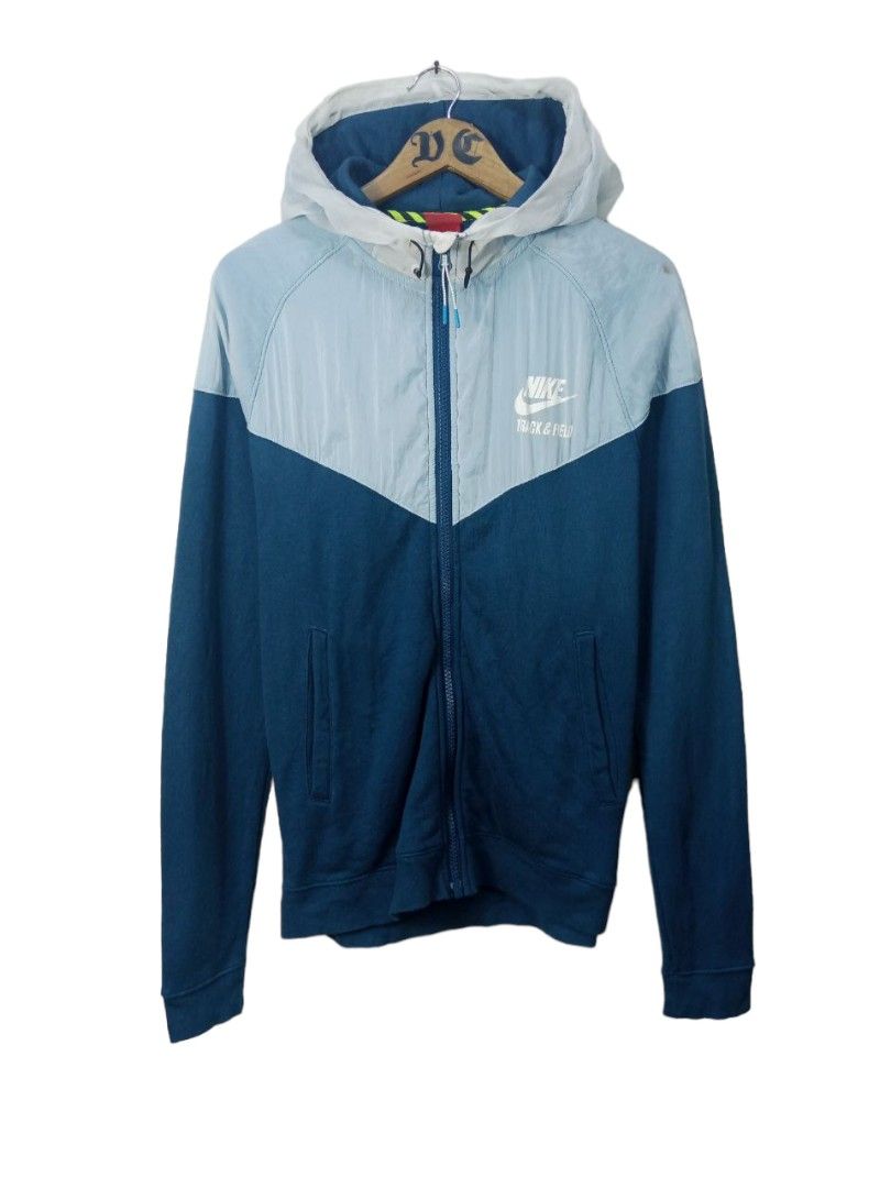 Track and online field jacket