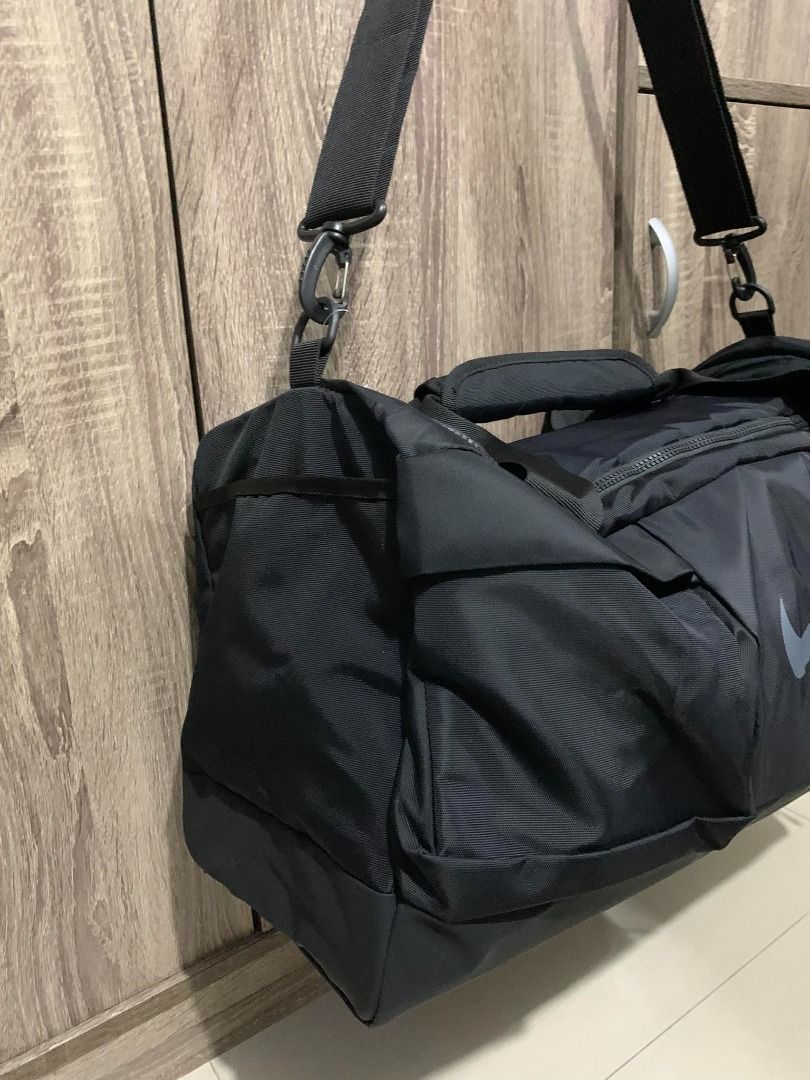 NIKE VAPOR POWER TRAINING DUFFEL BAG Women s Fashion Bags