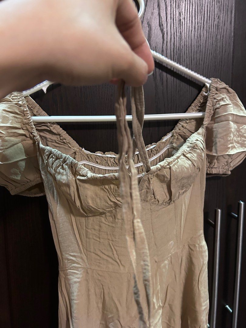 Nude dress (Category: Dresses) located in Paranaque City. Submitted by marjbpp (Listing ID 1252051730, Image 1). Description: Brandnew never used I bought it at Evia Liberty Market for 550 Selling low for P220 it’s nice but it just doesn’t fit my chest area .