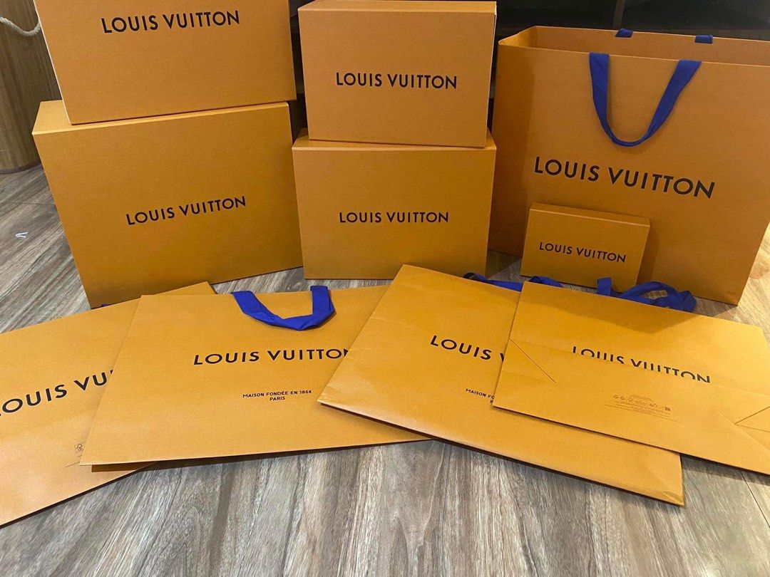 💜💜 Authentic Louis Vuitton paper bag, Luxury, Bags & Wallets on Carousell