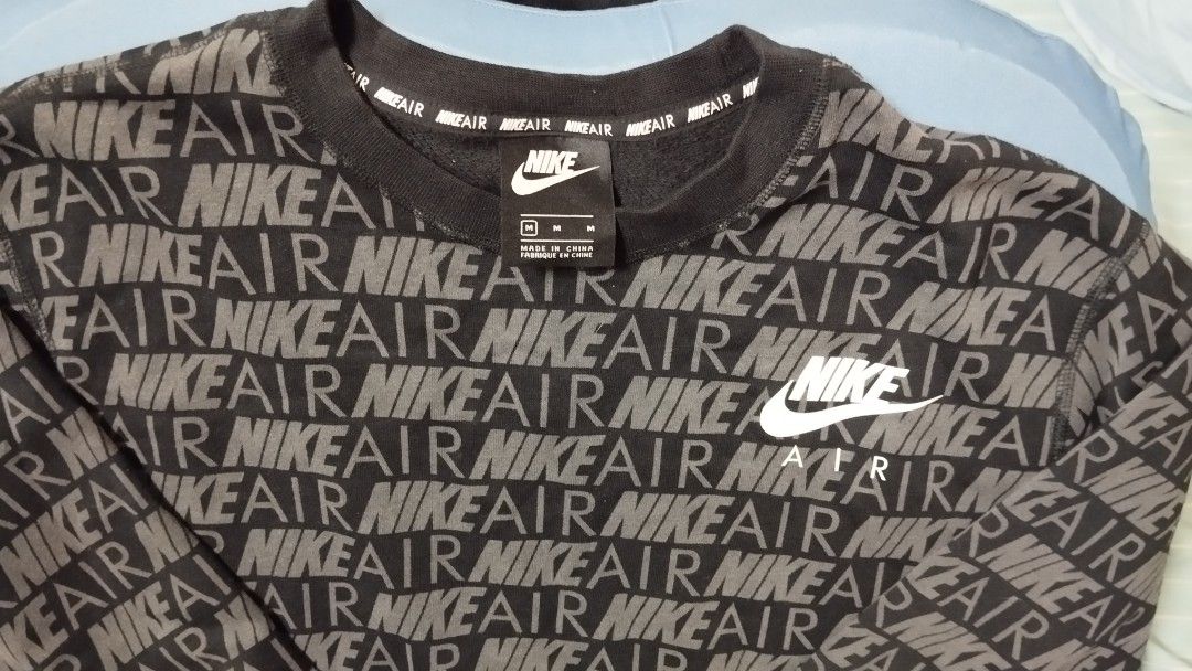 Nike air all over print best sale crew sweatshirt