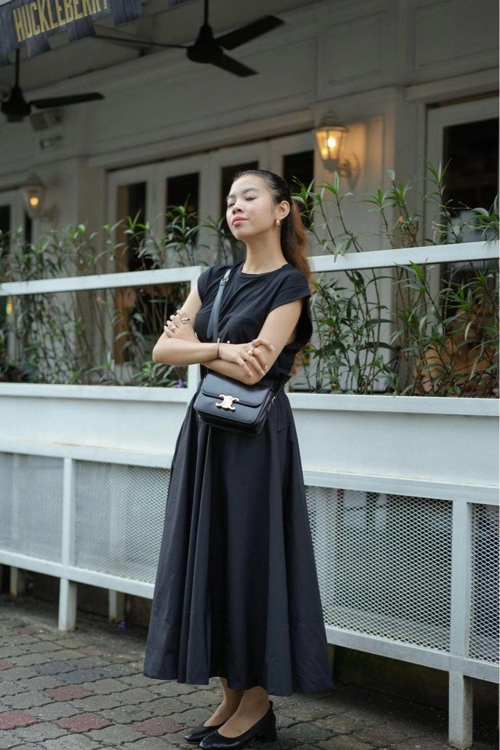 Black skirt outfit outlet xs