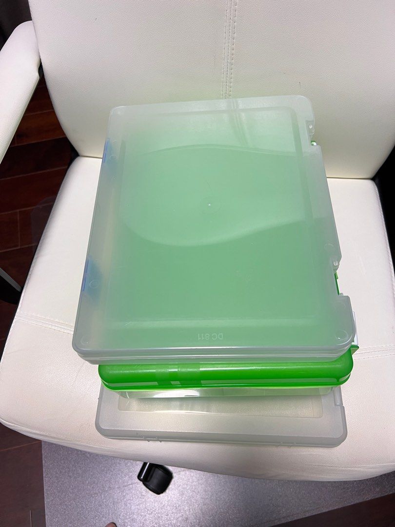 Plastic storage for paper, Hobbies & Toys, Stationery & Craft