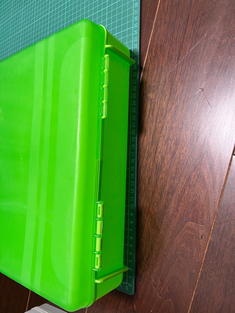 Plastic storage for paper, Hobbies & Toys, Stationery & Craft