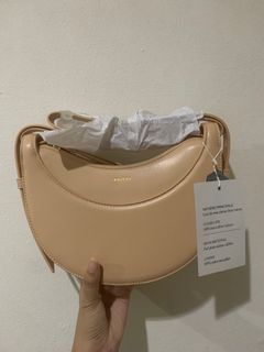 (Kategori: ) berada di . Dikirim oleh gynagi (ID iklan 1252168179, Gambar 1). Deskripsi: .