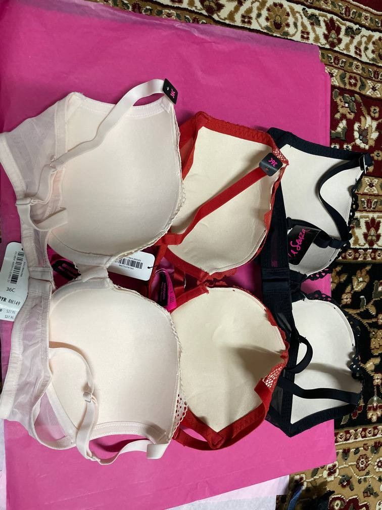 READY STOCK VICTORIA SECRET 36C NO PUSH UP, Women's Fashion, New  Undergarments & Loungewear on Carousell