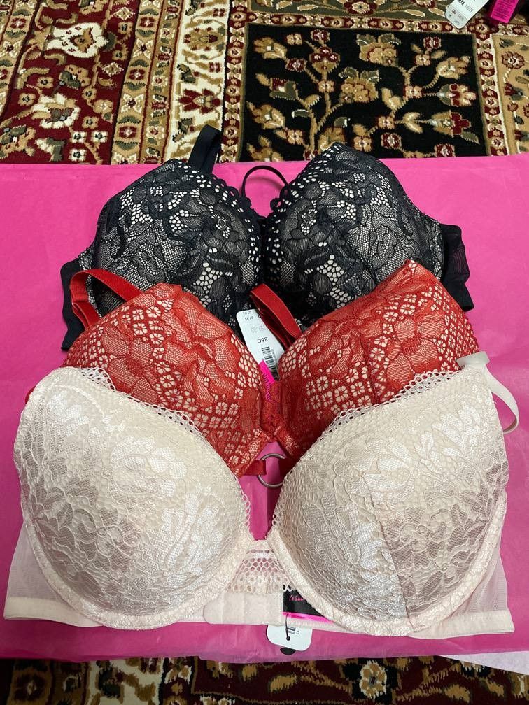 Ready stock obsession 36c/34D push up, Women's Fashion, New